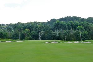 Playa Grande 5th Approach